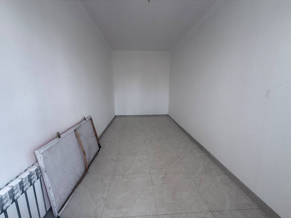 Срочна !! Продается Нежылое Помещеные