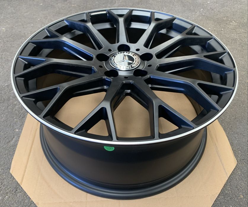 Джанти Мерцедес АМГ Mercedes 63 AMG 18 A C E S V класа BRABUS 4 matic