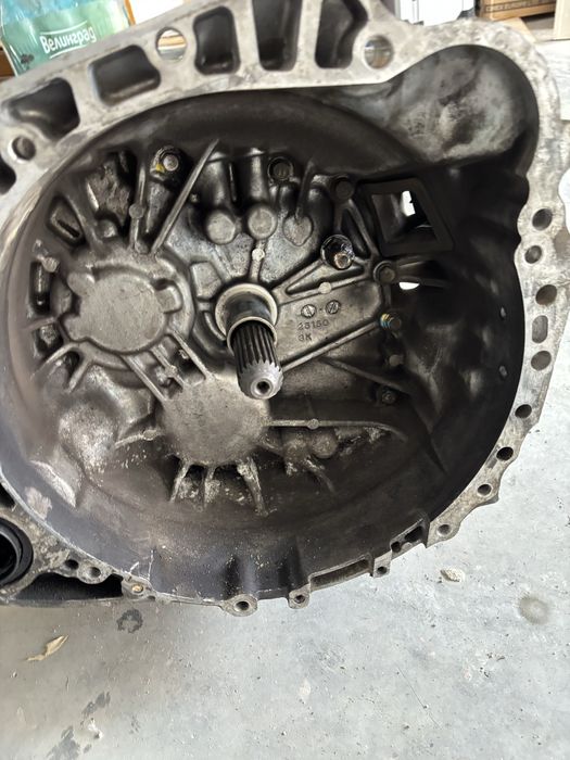 Скоростна кутия за Авенсис/ Toyota Avensis Т25, 2007г дизел