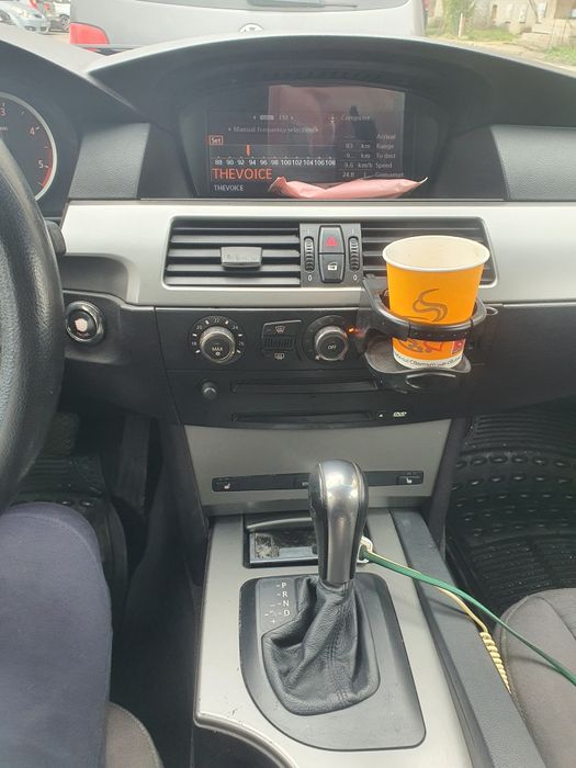 Продавам BMW E61. 2.5d