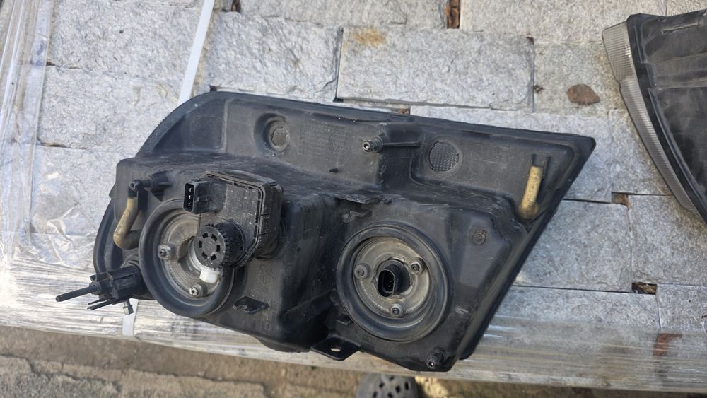 Фарове Jeep Grand Cherokee WJ