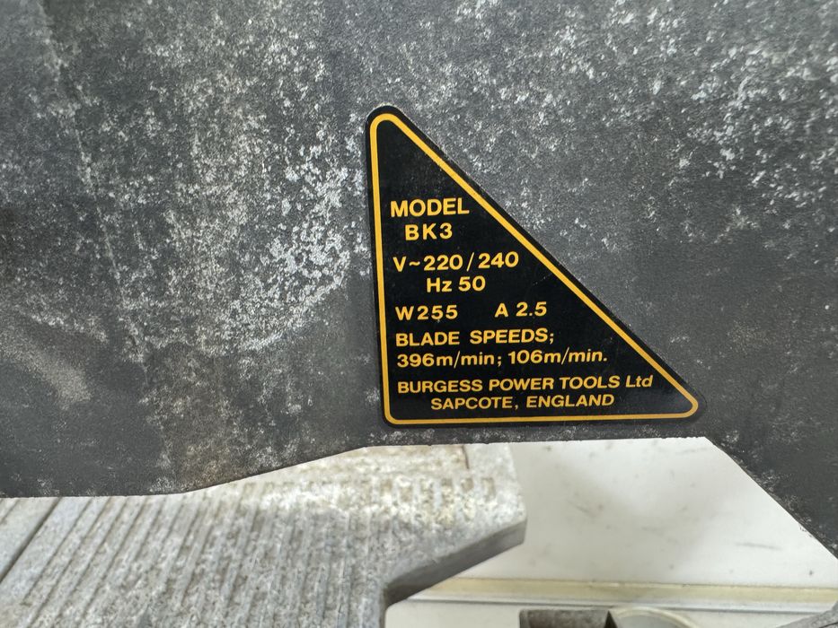 Банциг - Burges 255 W