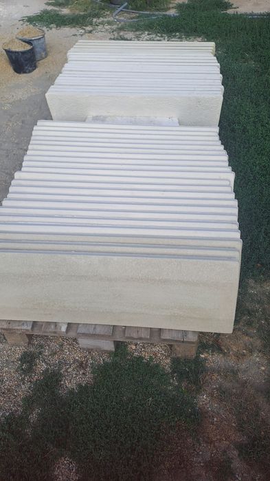 Coame/capace stalpi/ Placi decorative pentru exterior