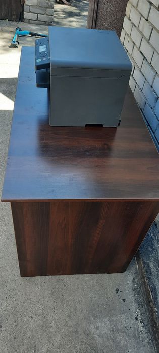 Продам офисный стол