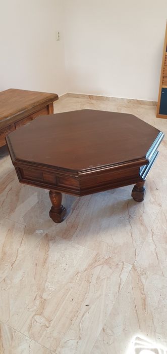 Масивна дъбова шестоъгълна маса