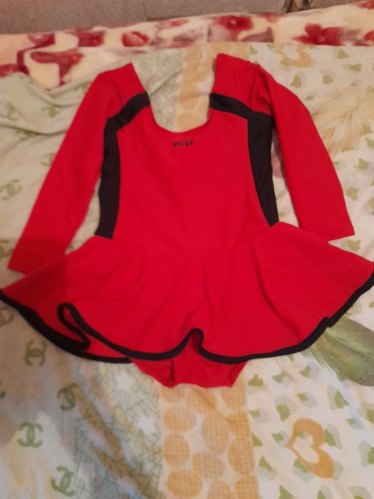 Костюм для юной гимнастки