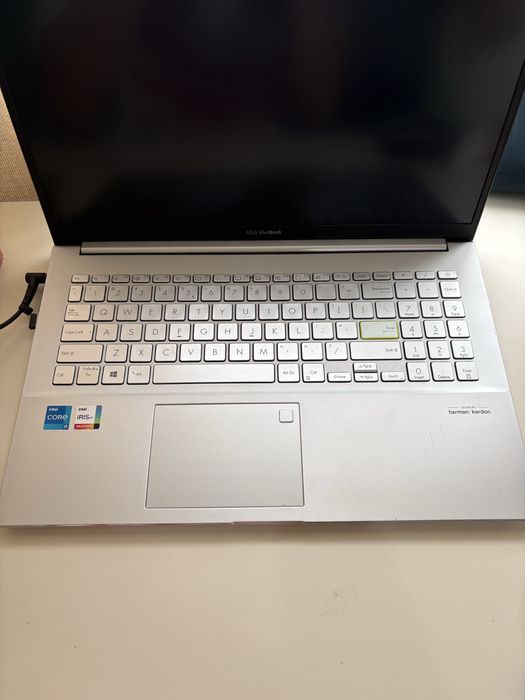 Laptop Asus VivoBook