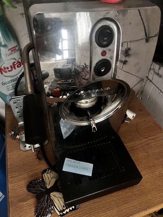 Aparate de cafea si espresoare