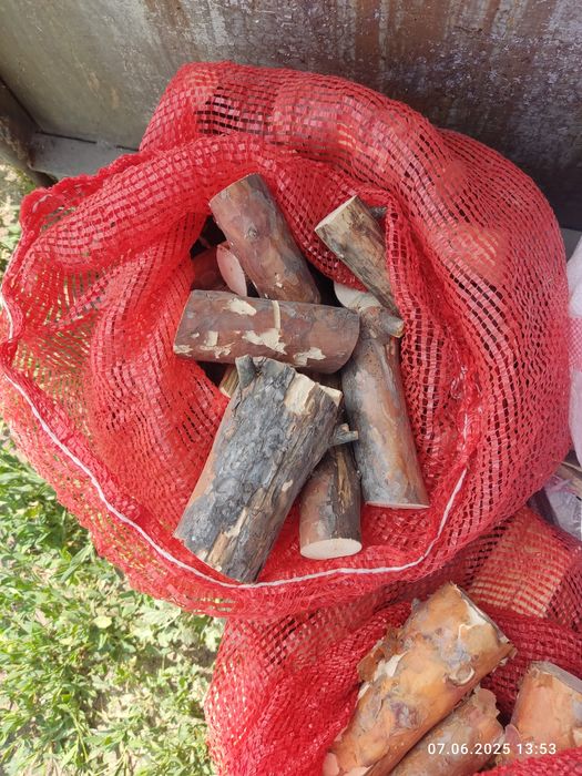 Дрова сосновые  пленные в мешках