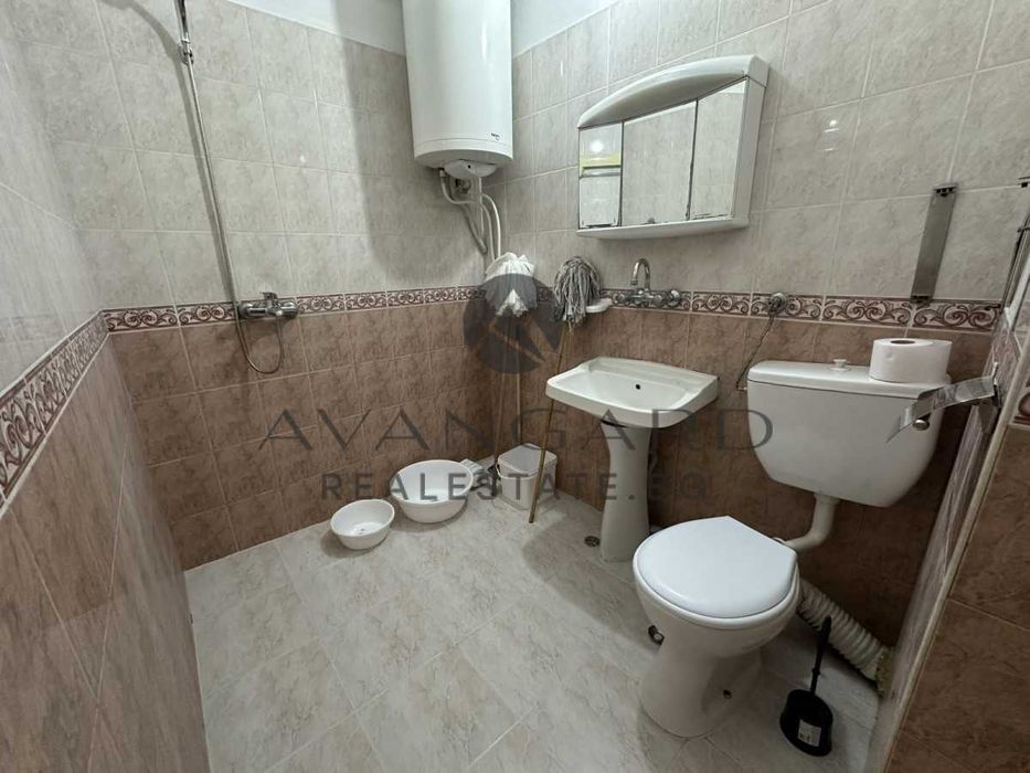 Продава се Двустаен апартамент в Пловдив, Изгрев - 48 кв.м за 1355 €/кв.м - Снимка #8