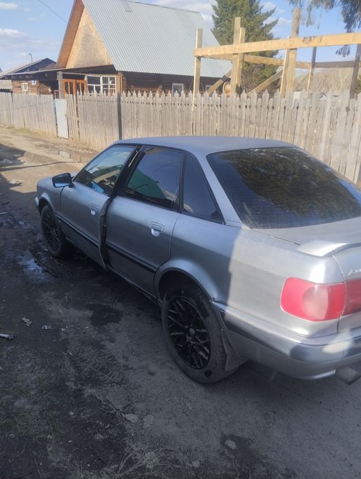 Ауди 80 Б4 срочно