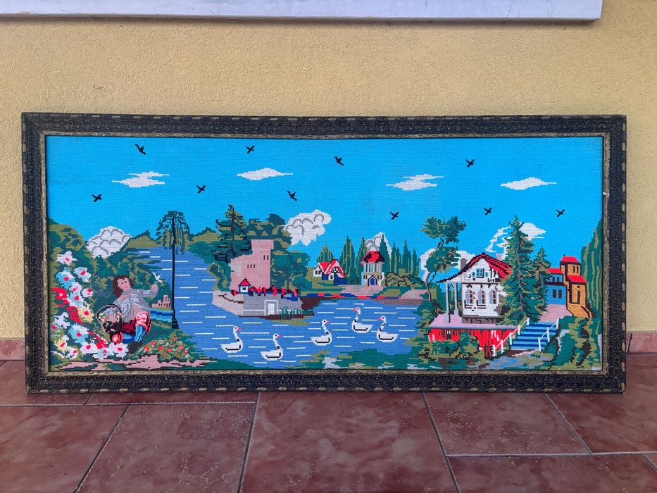 Tablouri goblen cusute manual pe etamină, piese de colecție