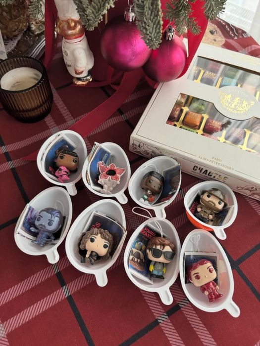 Обмен kinder joy Stranger things