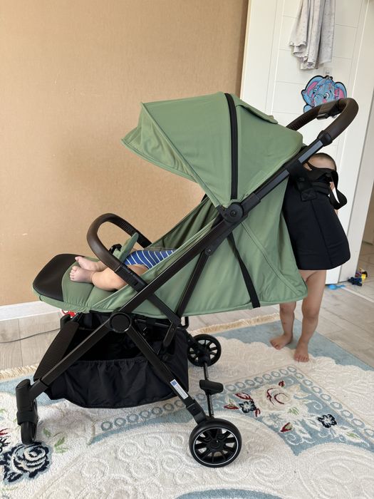 Коляска прогулочная