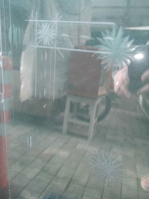 Bait ptr lemn, usi albe, etc.