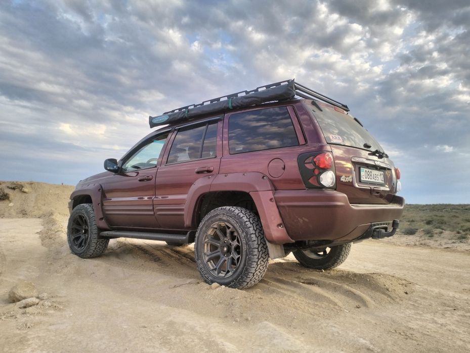 Продам Внедорожник