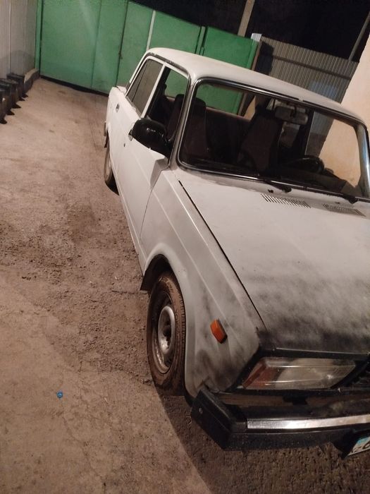 Продам машину Жигули 2107