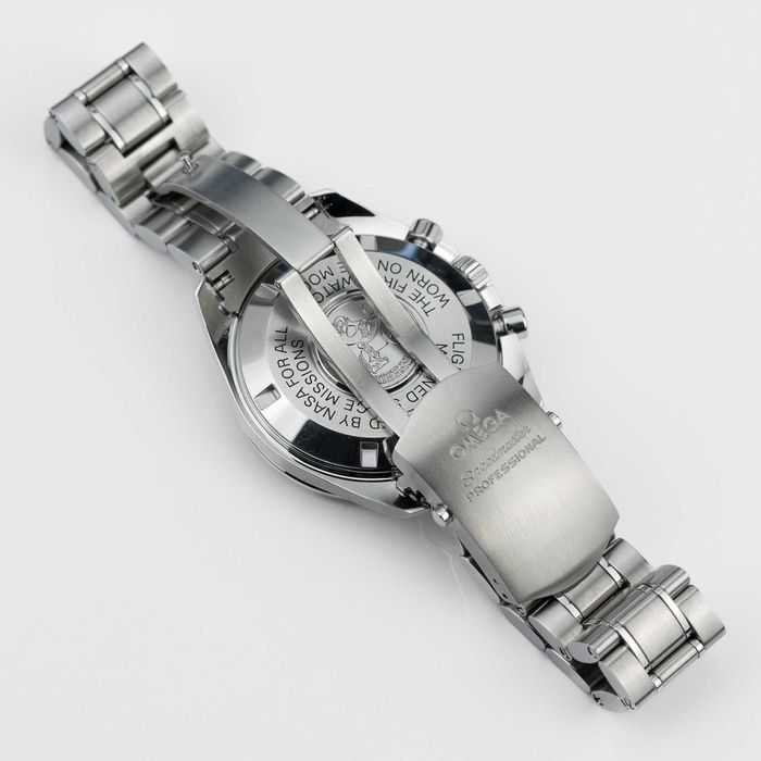 Omega Speedmaster Professional Moonwatch Chronograph Hesalite