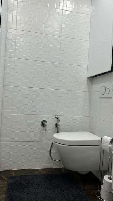 Отдава Под наем луксозен двустаен апартамент в Кръстова Вада