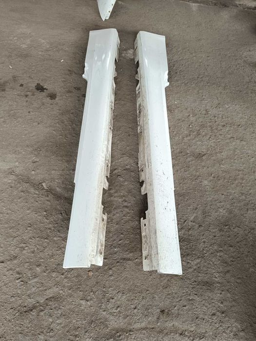 Брони и прагове за BMW E92