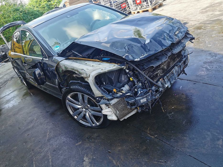 Dezmembrez VW PHAETON 2012 individual 3.0 D COD CEXA/stop/far/aripa/