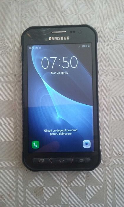 telefon Samsung Galaxy X Cover 3