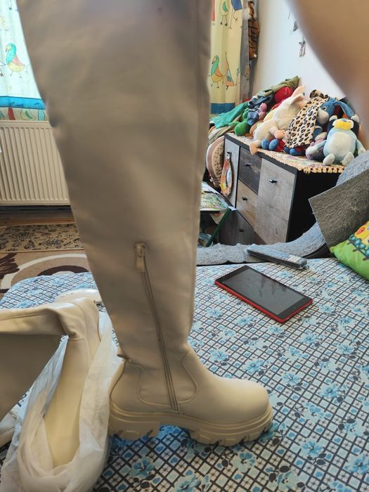 Cizme lungi peste genunchi 37