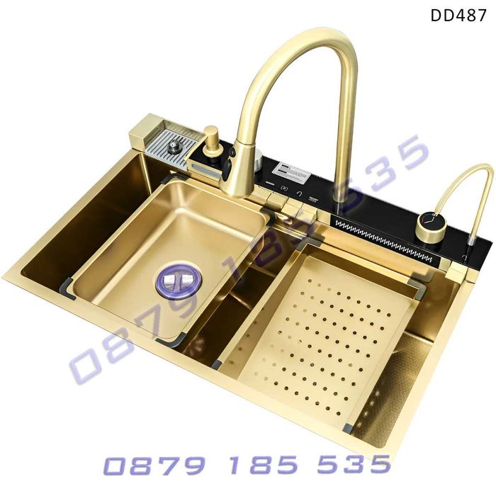Луксозна златна кухненска мивка функции дисплей модерна чешма водопад