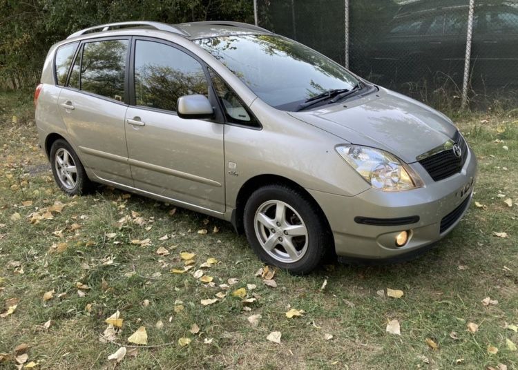 Тойота корола версо/Corolla Verso 2.0D4D 90кс 01-04г НА ЧАСТИ