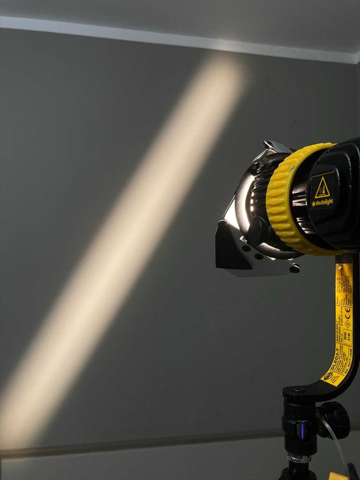 Reflector Dedolight DLED3-T + DT3 + Stativ