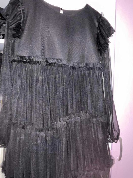 Черна елегатна рокля