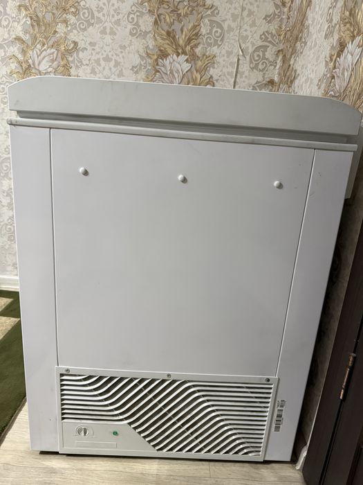 Холодилник сундук