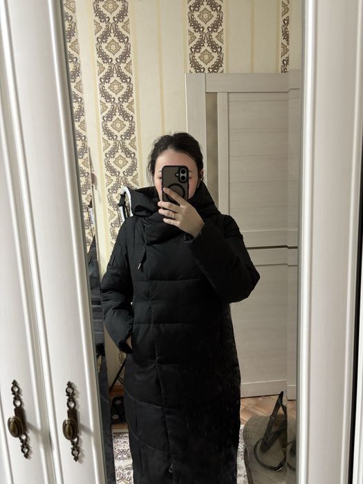 Зимняя теплая куртка