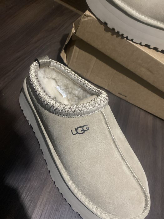 UGG tazz noi noute impecabile