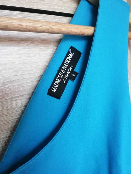 Бутикова секси рокля