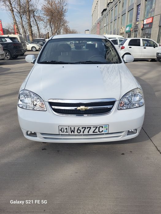 Продаётся ласетти 1.8