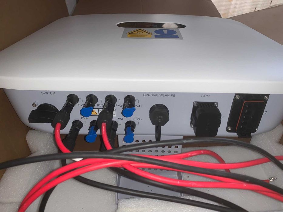 Invertor On Grid Huawei, trifazat, SUN2000-15KTL-M2, Plus Smart Dongle-WLAN-FE. Utilizat doar 2 ani.