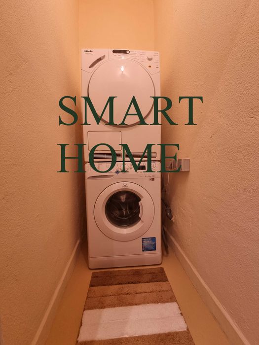 Дава се под наем Тристаен апартамент в Велико Търново, Център - 110 кв.м за 382.5 € - Снимка #13