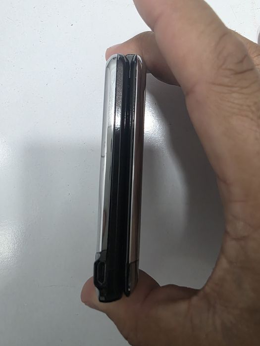 Motorola V13 cdma
