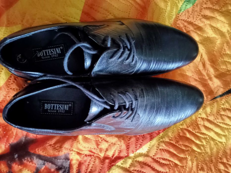 Продам туфли мужские