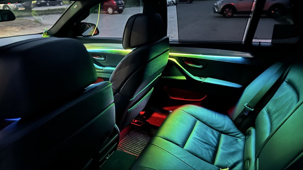 Амбиентно лед осветление