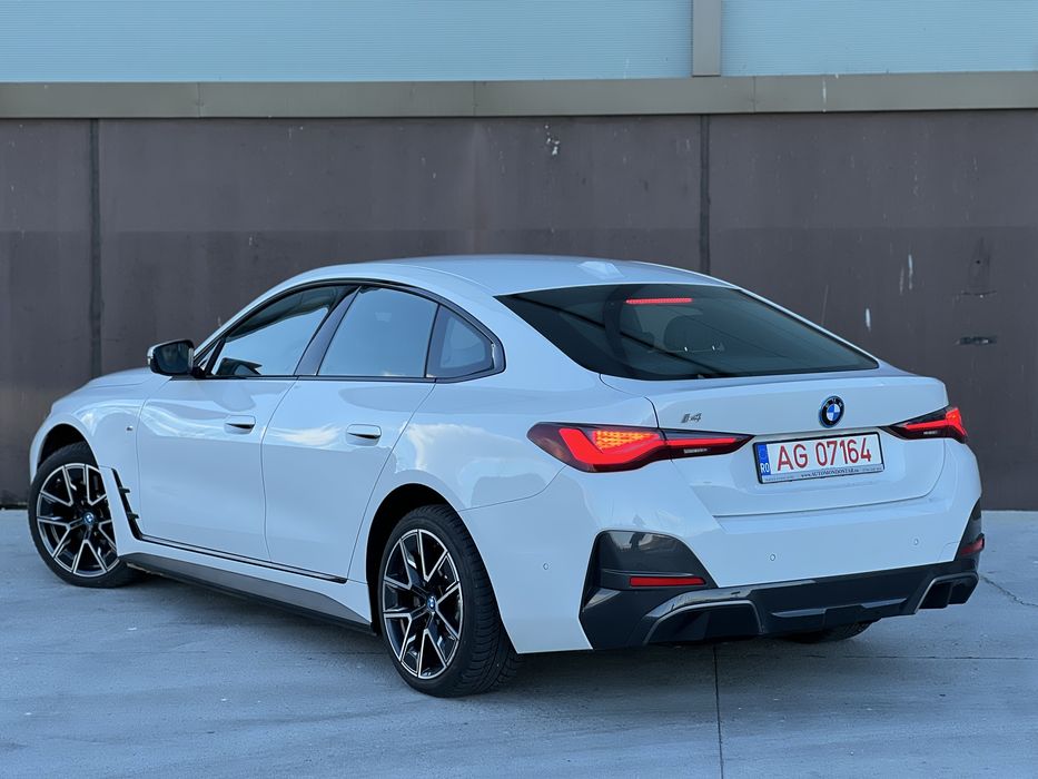 Bmw i4 eDrive 40 /Pachet M /2023 /Distronic/ Camere 360 Full asistenta