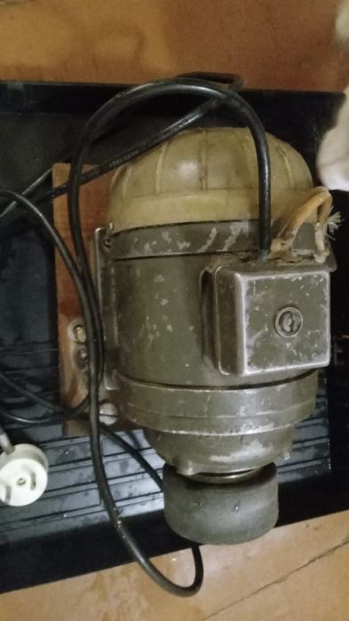 Электродвигатель