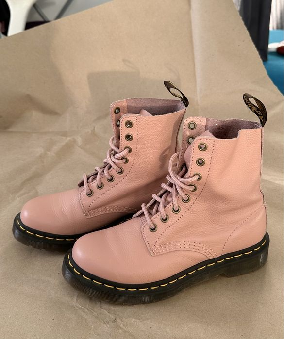 Кожаные ботинки Dr.Martens женские
