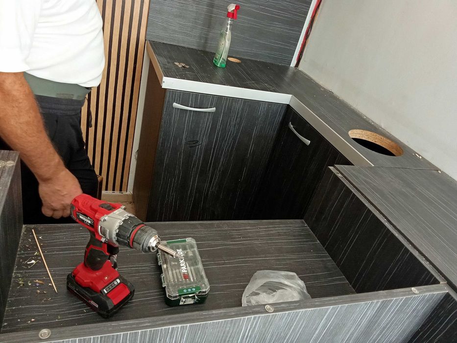 Търговско оборудване за магазин за алкохол и цигари-1500 лв.