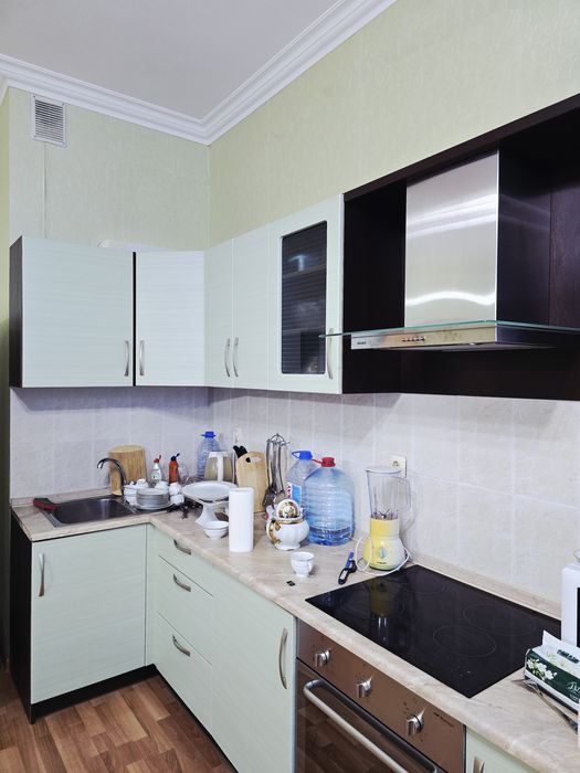 Продаю технику и мебель