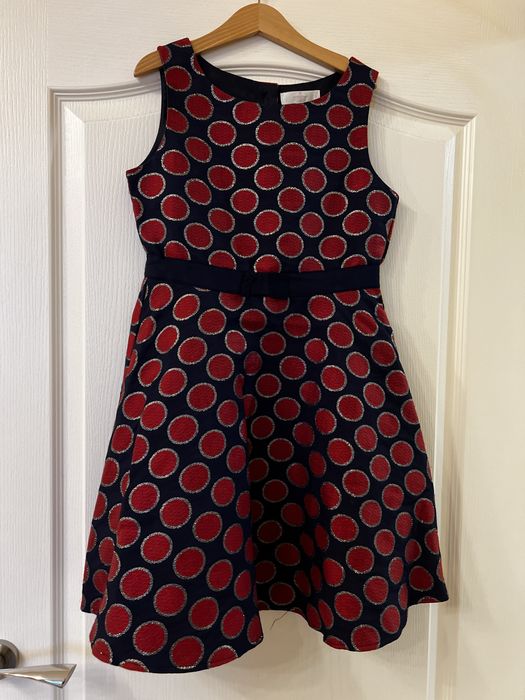 Дрехи за момиче 134, 122, 140 Рокли