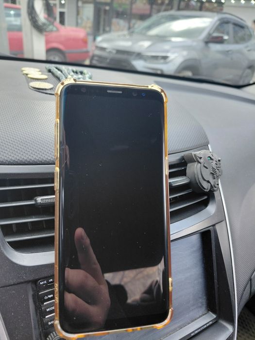 Продаётся Samsung s8