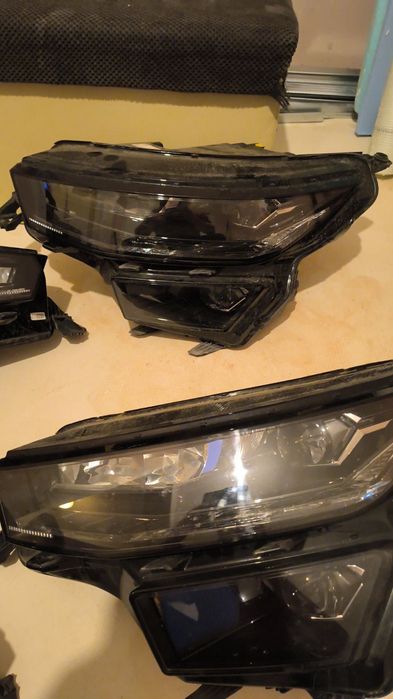 Фарове за Шкода в описание