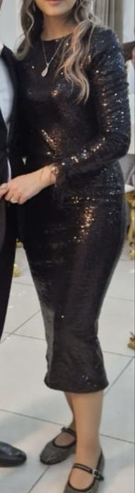 Продам платье размер 38